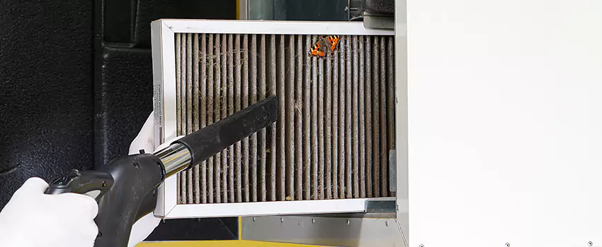 Clogged Air Duct Cleaning Process in Sarasota Springs, FL